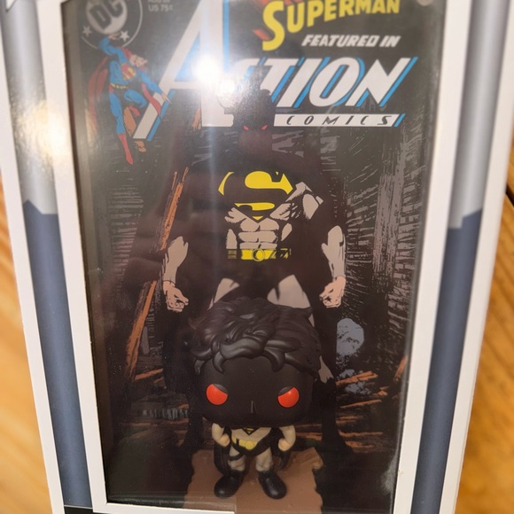 Funko Superman Pop Figure with Black and Yellow Suit - Picture 7 of 7